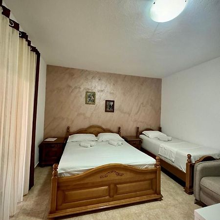 Casa Family Hotel Ulcinj Kültér fotó