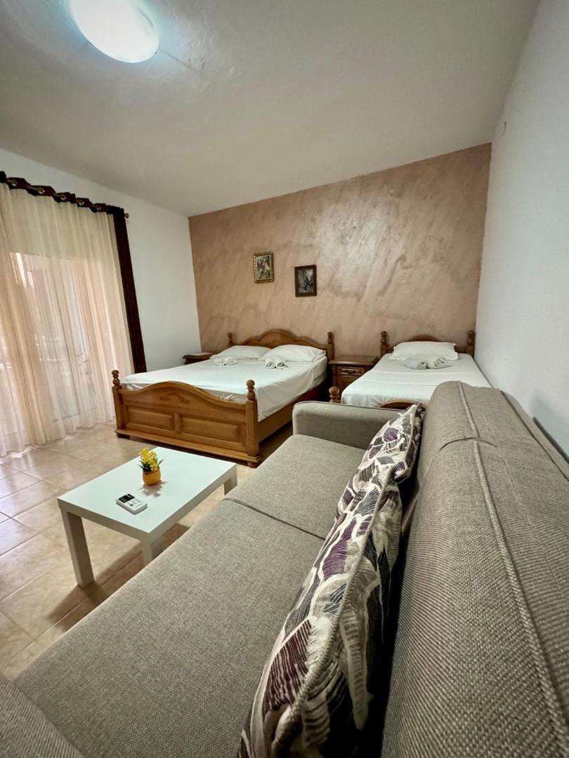 Casa Family Hotel Ulcinj Kültér fotó